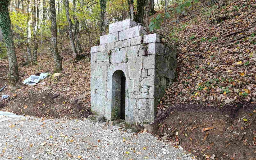 Napreduju radovi na uređenju okoliša kod Fontane Rožić